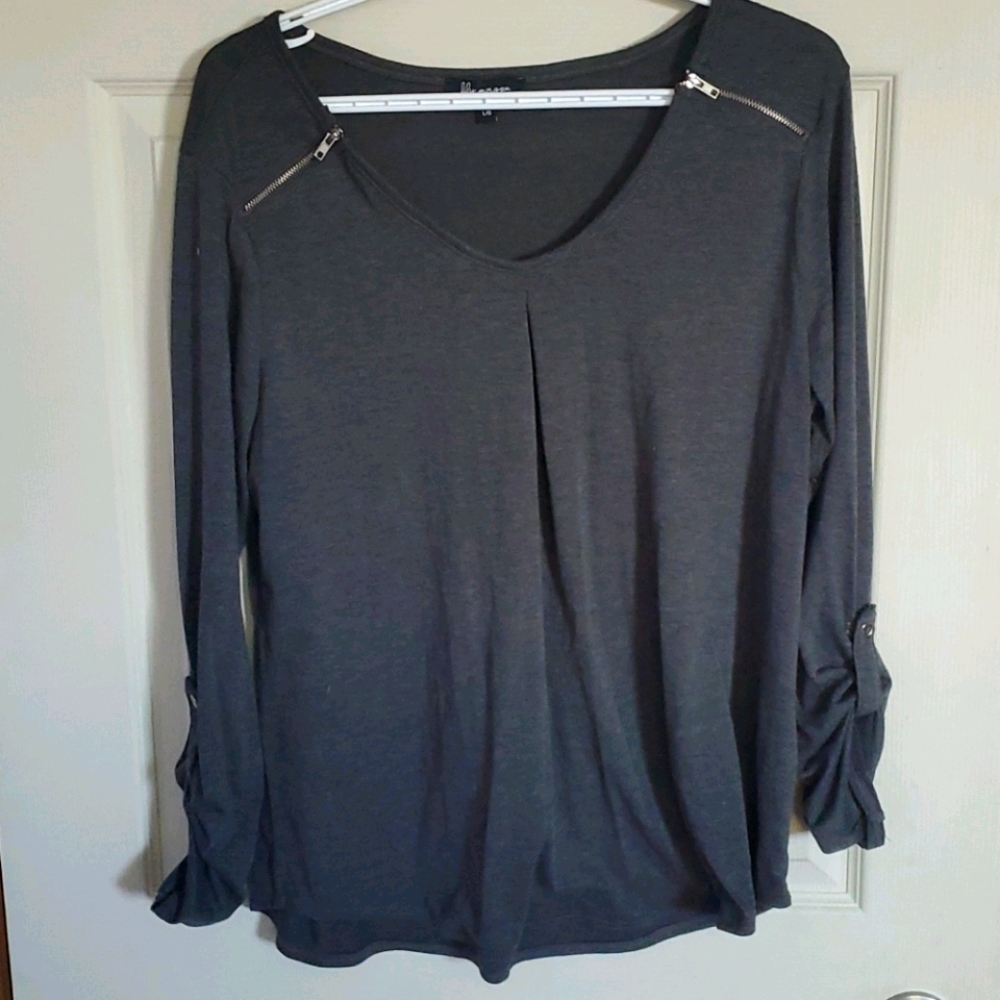3/4 sleeve shirt